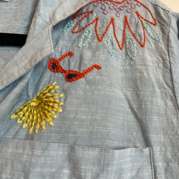 Maeve Anthropologie embroidered blue button down - Picture 8 of 9